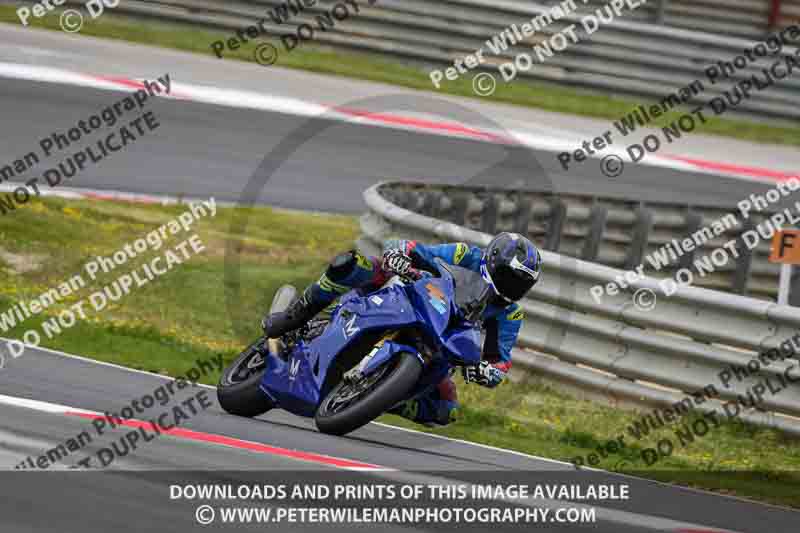 cadwell no limits trackday;cadwell park;cadwell park photographs;cadwell trackday photographs;enduro digital images;event digital images;eventdigitalimages;navarra;no limits trackdays;peter wileman photography;racing digital images;trackday digital images;trackday photos